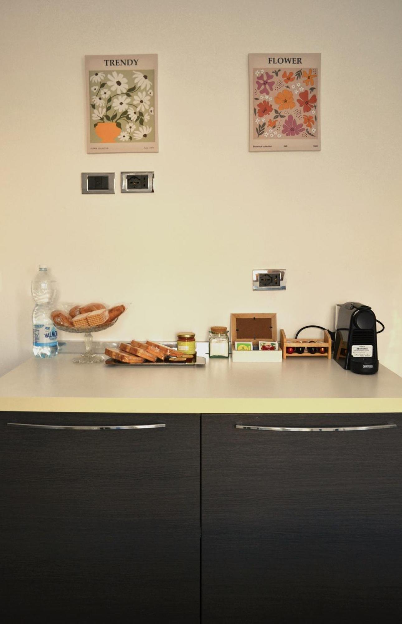 La Dolce Vita - Appartamento Con Parcheggio Privato Vicino Al Centro E All'Ospedale Άστι Εξωτερικό φωτογραφία