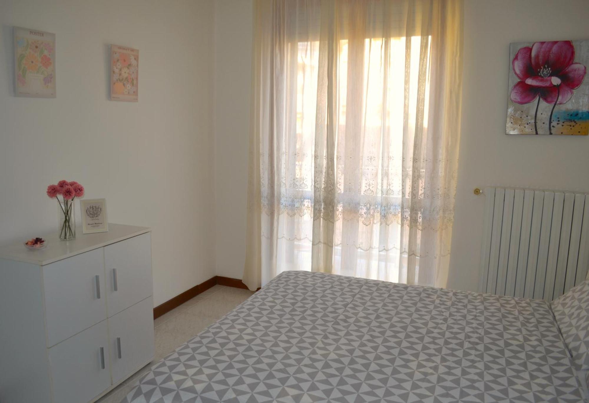 La Dolce Vita - Appartamento Con Parcheggio Privato Vicino Al Centro E All'Ospedale Άστι Εξωτερικό φωτογραφία